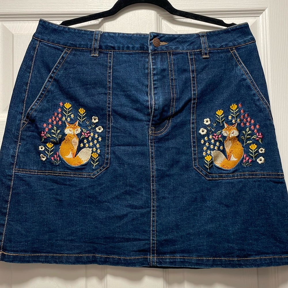Princess Highway x ModCloth fox-embroideries jean skirt